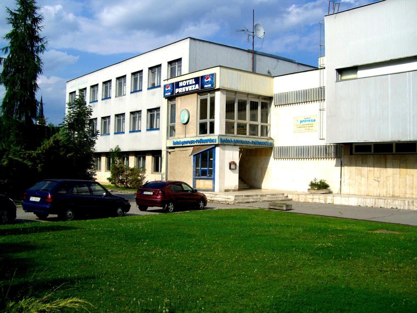 Hotel Preveza Spišská Nová Ves Buitenkant foto